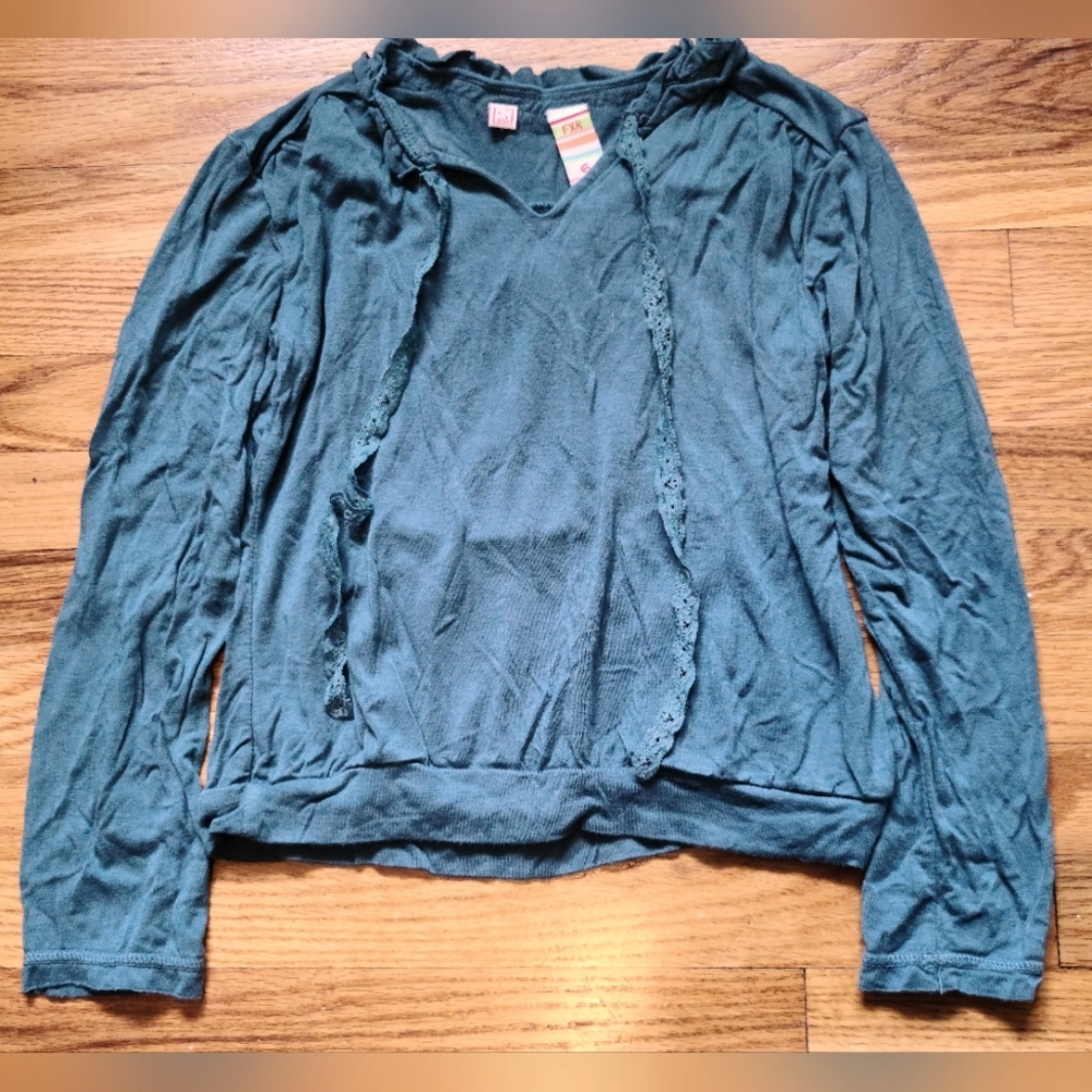 10 for $25 - Fox Girls 6 Green Long Sleeve Shirt